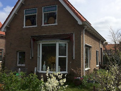 Voorkant huis Jaap de Jong, foto Willemijn Steentjes